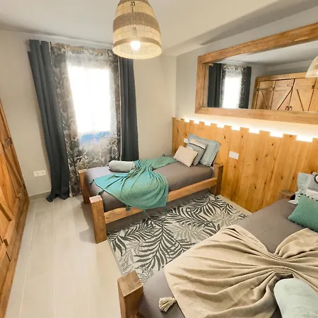 Ahul Con Pequena Piscina Hébergement de vacances Famara