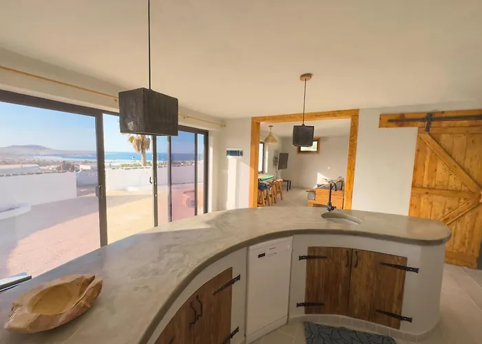 Ahul Con Pequena Piscina Casa vacanze